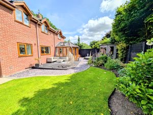 Photo 43- click for photo gallery